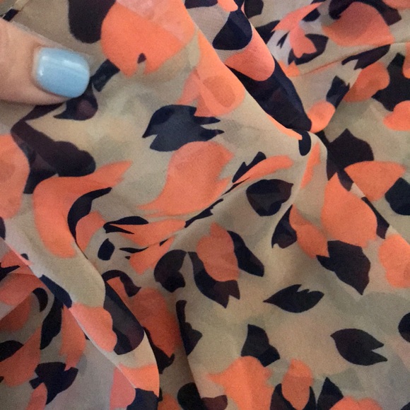 F21 Tie Top - Picture 2 of 4